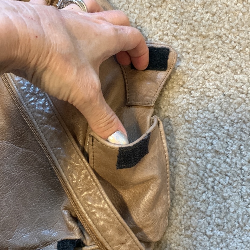 VTG Tan Leather Backpack Adjustable Strap Snap Western Boho Unisex Convertible - Picture 14 of 16